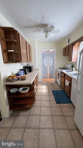 5713 PONTIAC, Berwyn Heights, MD 20740