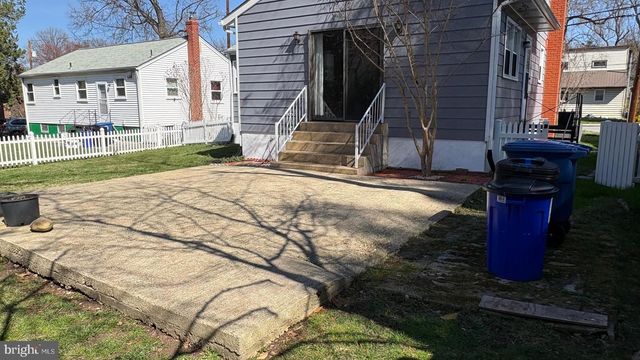 5713 PONTIAC, Berwyn Heights, MD 20740