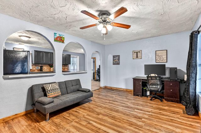 2801 W Washita Street, Springfield, MO 65807