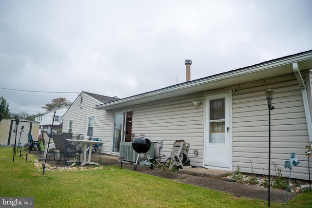 56 GARLAND LANE, Willingboro, NJ 08046
