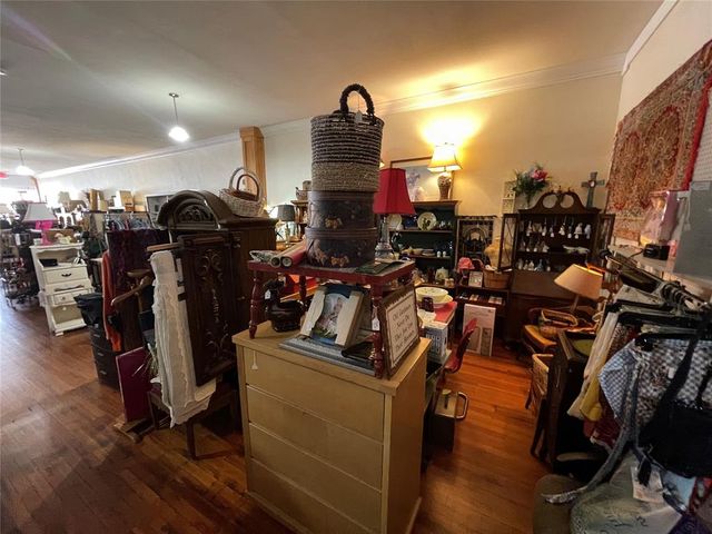 313 W Chickasha Avenue, Chickasha, OK 73018