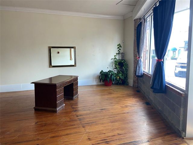 313 W Chickasha Avenue, Chickasha, OK 73018