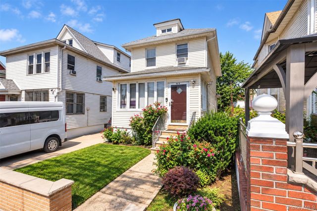 132-35 57th Road, Flushing, NY 11355