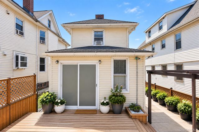 132-35 57th Road, Flushing, NY 11355