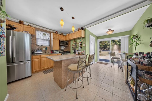 132-35 57th Road, Flushing, NY 11355