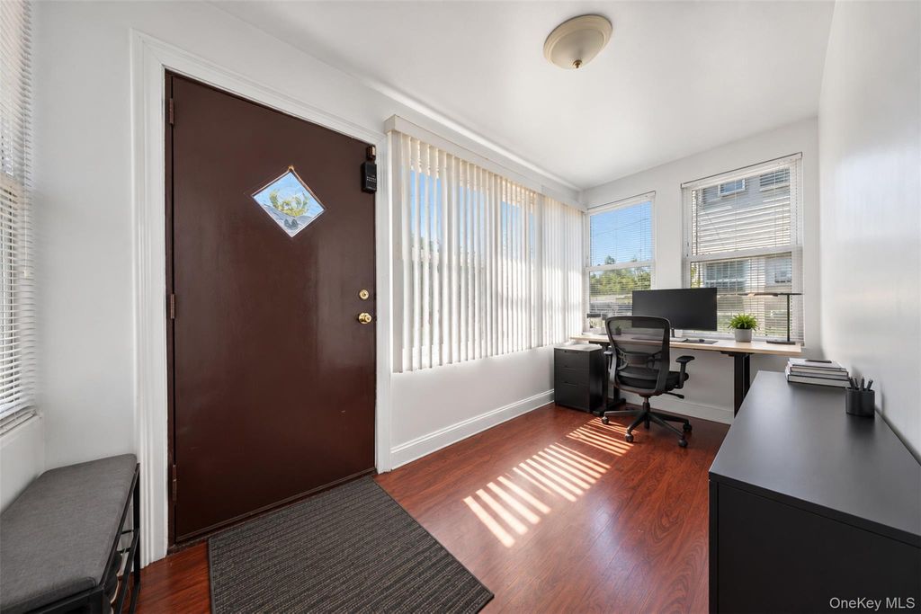 132-35 57th Road, Flushing, NY 11355 — photo 3