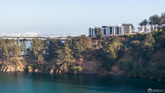 1 Bristol Court 605, San Francisco, CA 94130