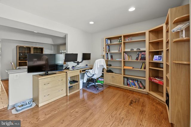 23 GOSHAWK CT, Voorhees, NJ 08043