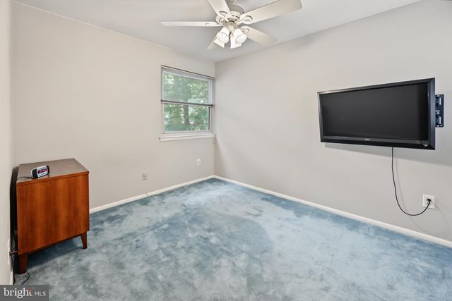 23 GOSHAWK CT, Voorhees, NJ 08043