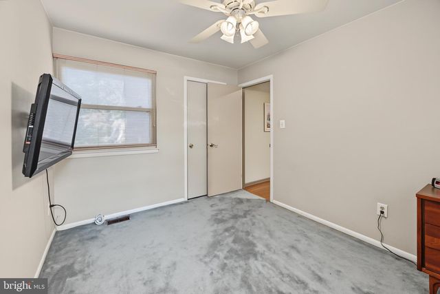 23 GOSHAWK CT, Voorhees, NJ 08043