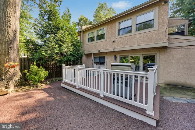 23 GOSHAWK CT, Voorhees, NJ 08043