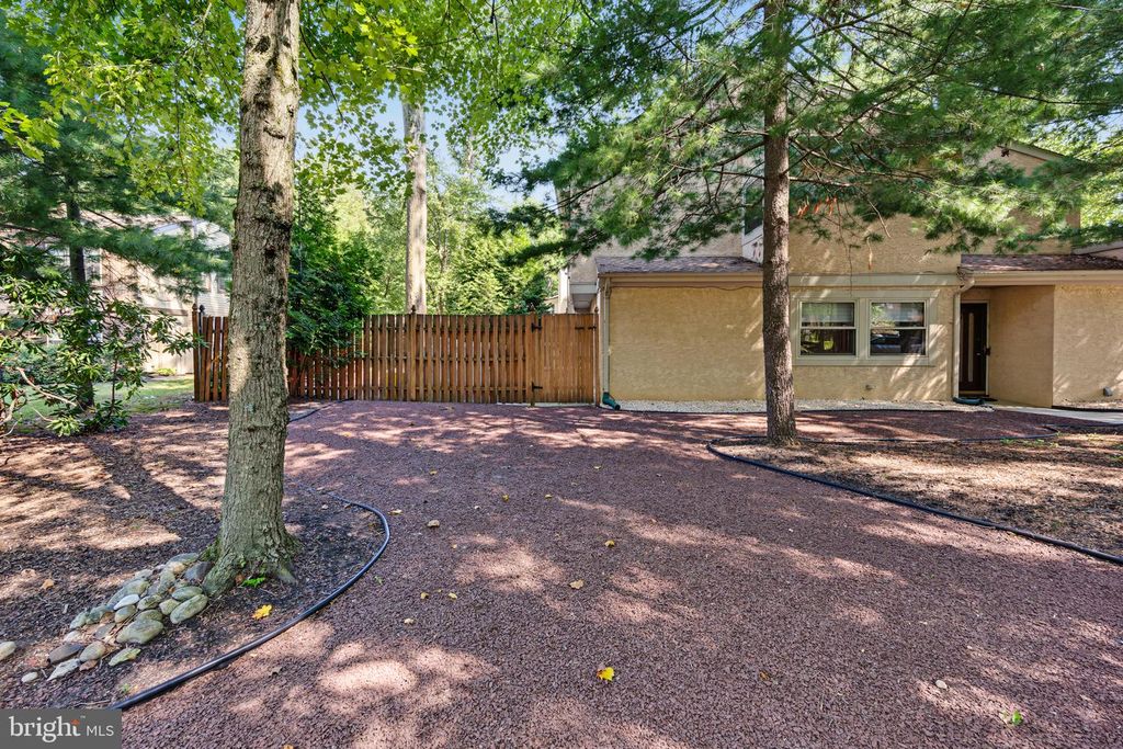 23 GOSHAWK CT, VOORHEES, NJ 08043 — photo 5