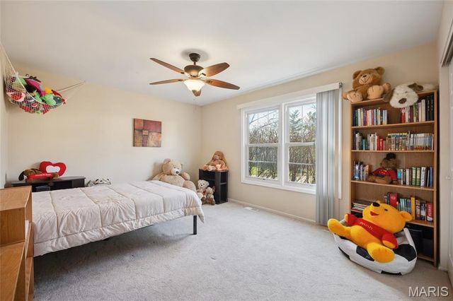 394 Branchport Drive, Chesterfield, MO 63017