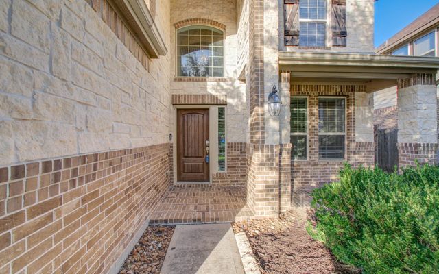 10126 Naples Cliff Court, Cypress, TX 77433