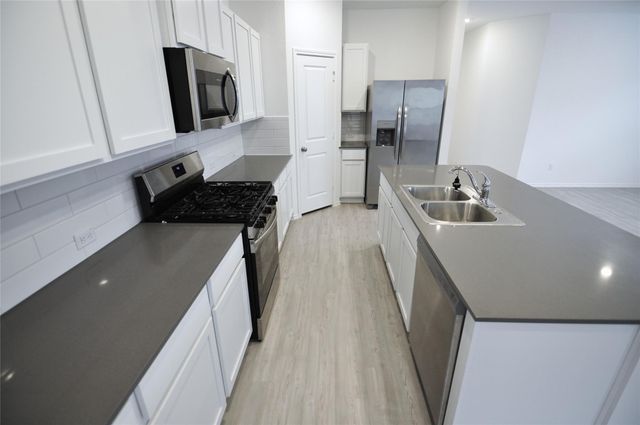 1537 Chapel Ranch RD, Georgetown, TX 78628