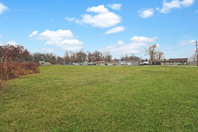 14513-19 Blaine Street Avenue, Cedar Lake, IN 46303