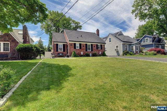 60 Merritt Avenue, Dumont, NJ 07628