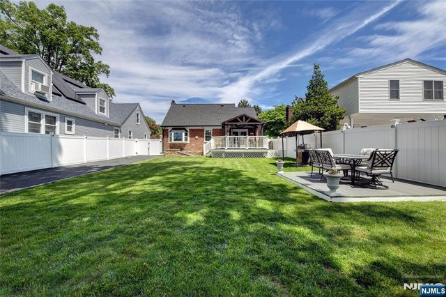 60 Merritt Avenue, Dumont, NJ 07628