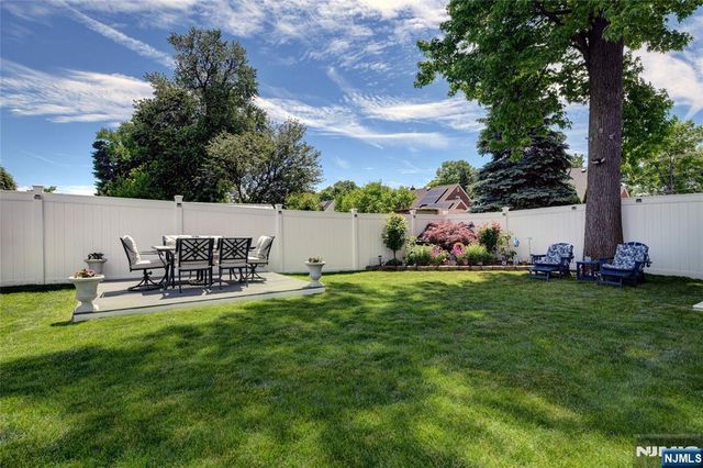 60 Merritt Avenue, Dumont, NJ 07628
