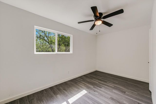 6913 Shannon DR, Austin, TX 78724