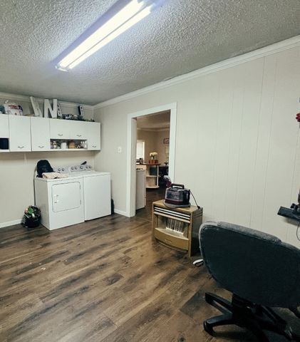 308 N Bois D Arc Street, Savoy, TX 75479