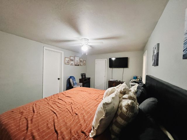 308 N Bois D Arc Street, Savoy, TX 75479