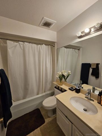 6993 Caminito Curva, San Diego, CA 92119