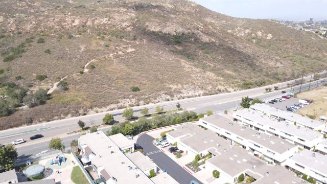 6993 Caminito Curva, San Diego, CA 92119