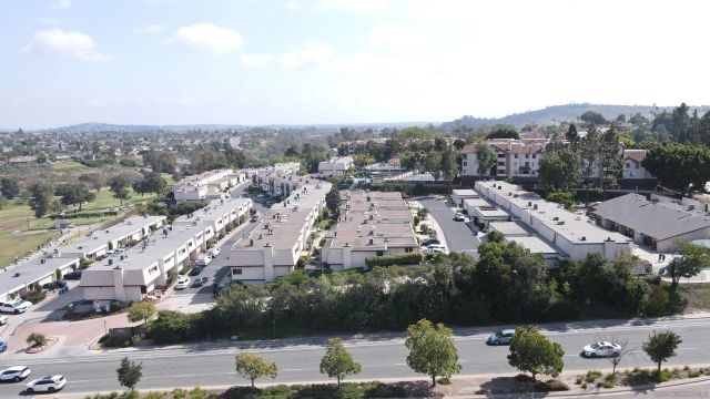 6993 Caminito Curva, San Diego, CA 92119