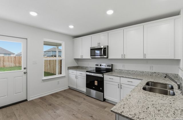 13324 Palm Frond, San Antonio, TX 78245
