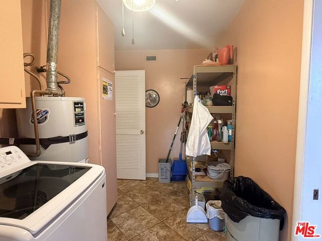 309 Pilot Avenue, Bakersfield, CA 93308