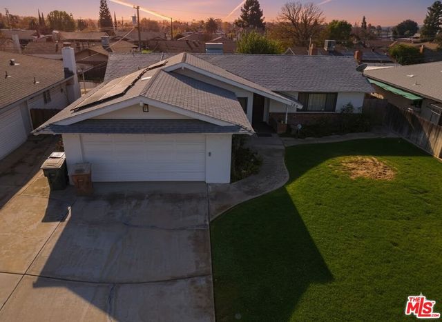 309 Pilot Avenue, Bakersfield, CA 93308