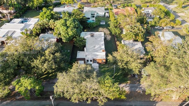 665 NE 117th st, Biscayne Park, FL 33161