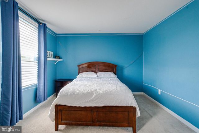 5 SHIREHALL CT, Middle River, MD 21220