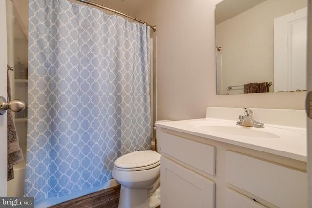 5 SHIREHALL CT, Middle River, MD 21220