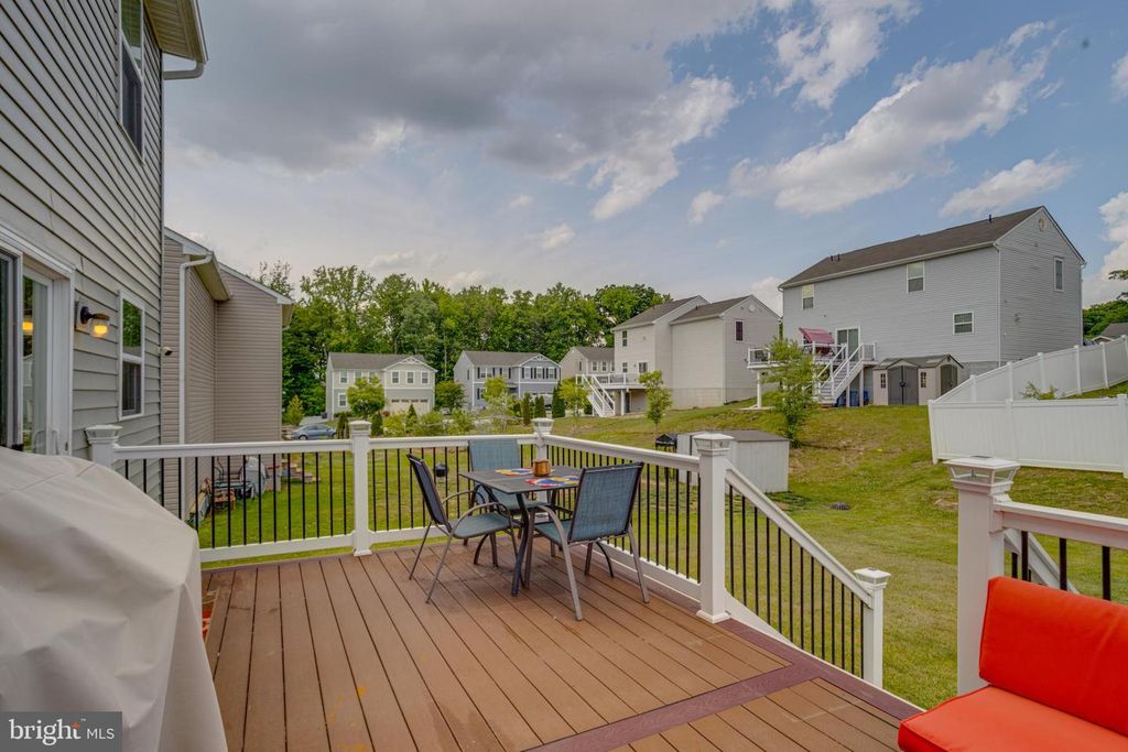 Image 40 of property listing at 5 SHIREHALL CT, Middle River, MD 21220