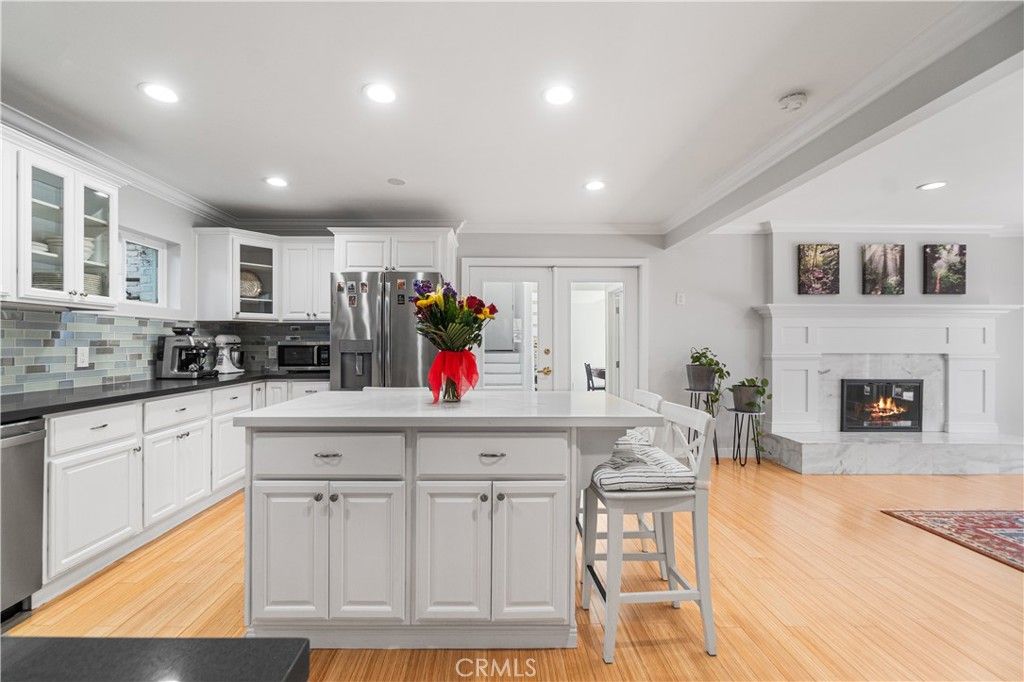 Image 14 of property listing at 1510 E Maple Avenue, El Segundo, CA 90245