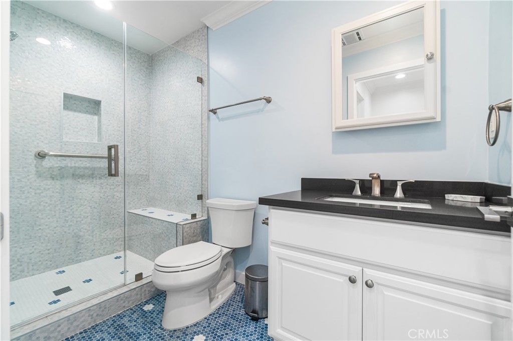 Image 35 of property listing at 1510 E Maple Avenue, El Segundo, CA 90245