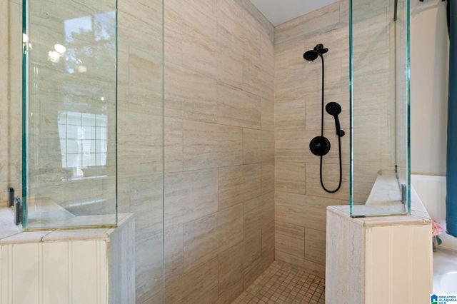 2417 SOUTHWOOD TRACE, Hoover, AL 35244