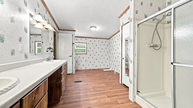 110 Draper Drive, Springtown, TX 76082