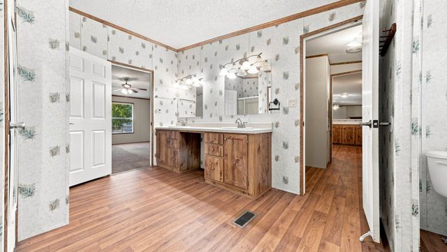 110 Draper Drive, Springtown, TX 76082