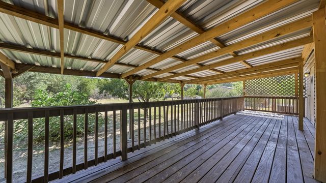 110 Draper Drive, Springtown, TX 76082