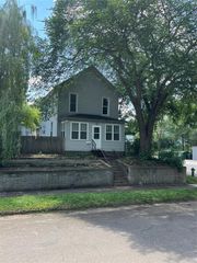 101 E Canal Street, Chippewa Falls, WI 54729