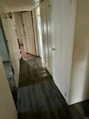 1649 N Adams Street, South Bend, IN 46628