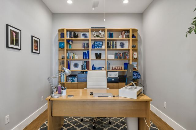 11009 Lakeside Drive, Fort Worth, TX 76179