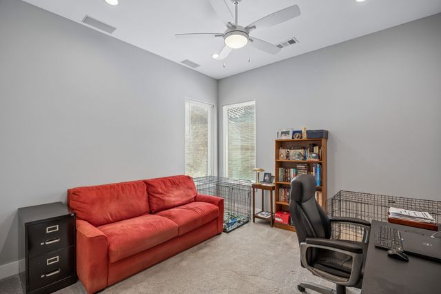 11009 Lakeside Drive, Fort Worth, TX 76179