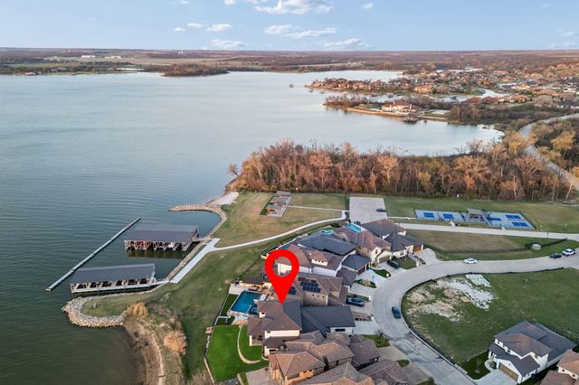 11009 Lakeside Drive, Fort Worth, TX 76179