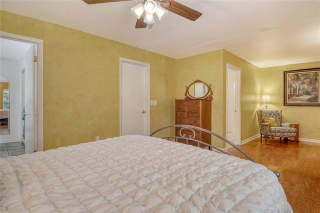 6303 3RD AVENUE NW, Bradenton, FL 34209