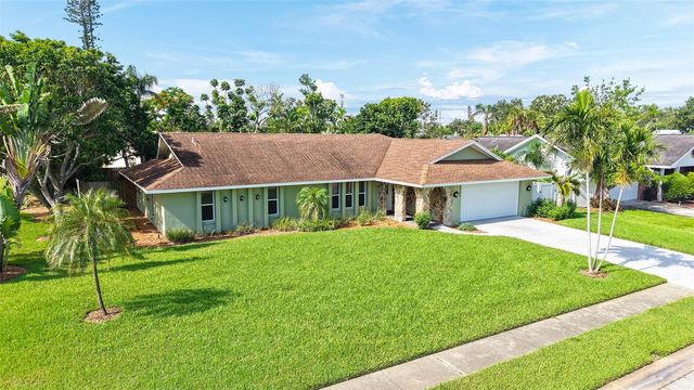 6303 3RD AVENUE NW, Bradenton, FL 34209