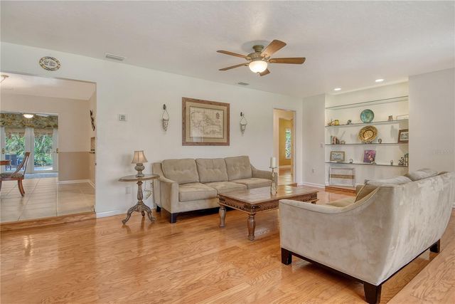 6303 3RD AVENUE NW, Bradenton, FL 34209